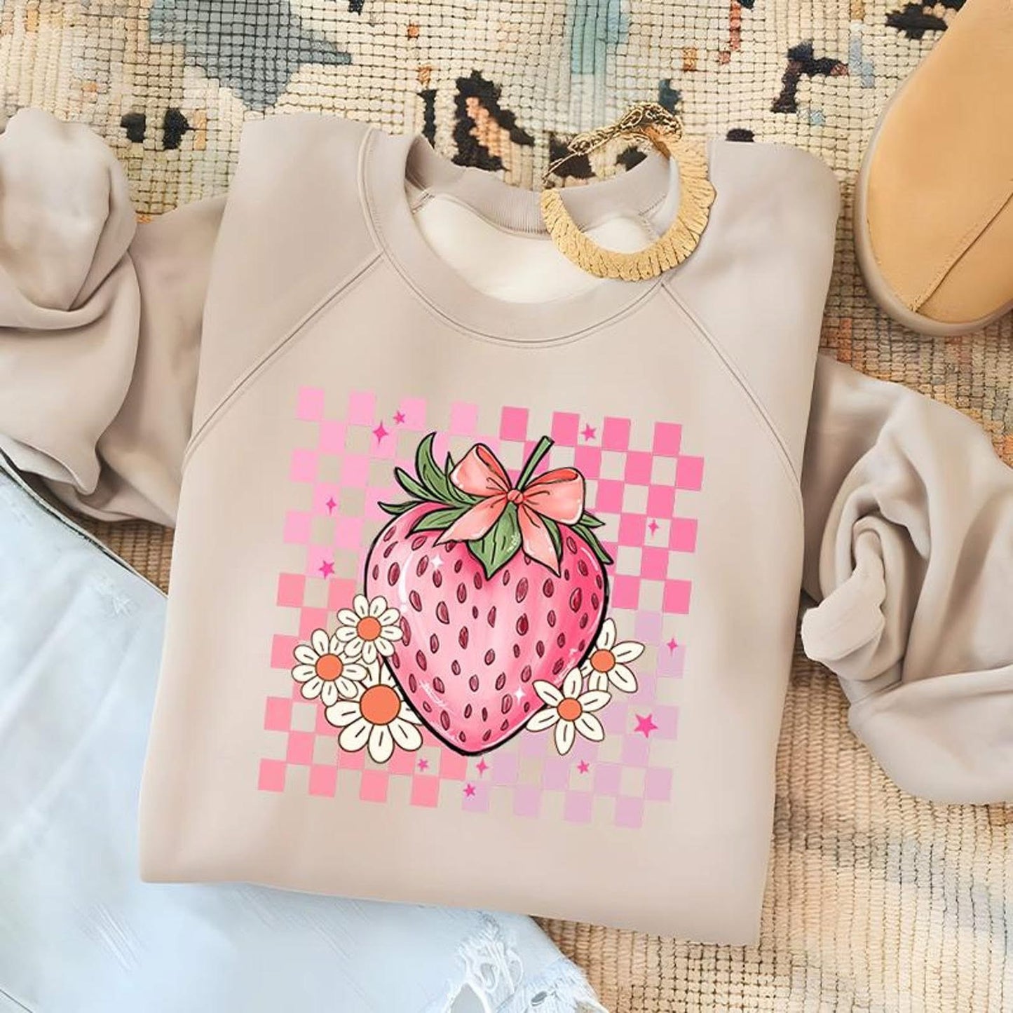 FLORAL STRAWBERRY
