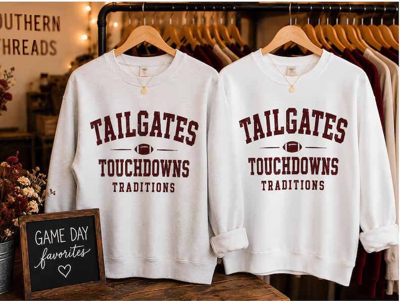 TAILGATES & TOUCHDOWNS