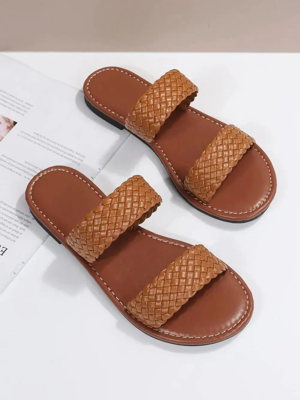 BRAIDED DOUBLE BAND SANDAL