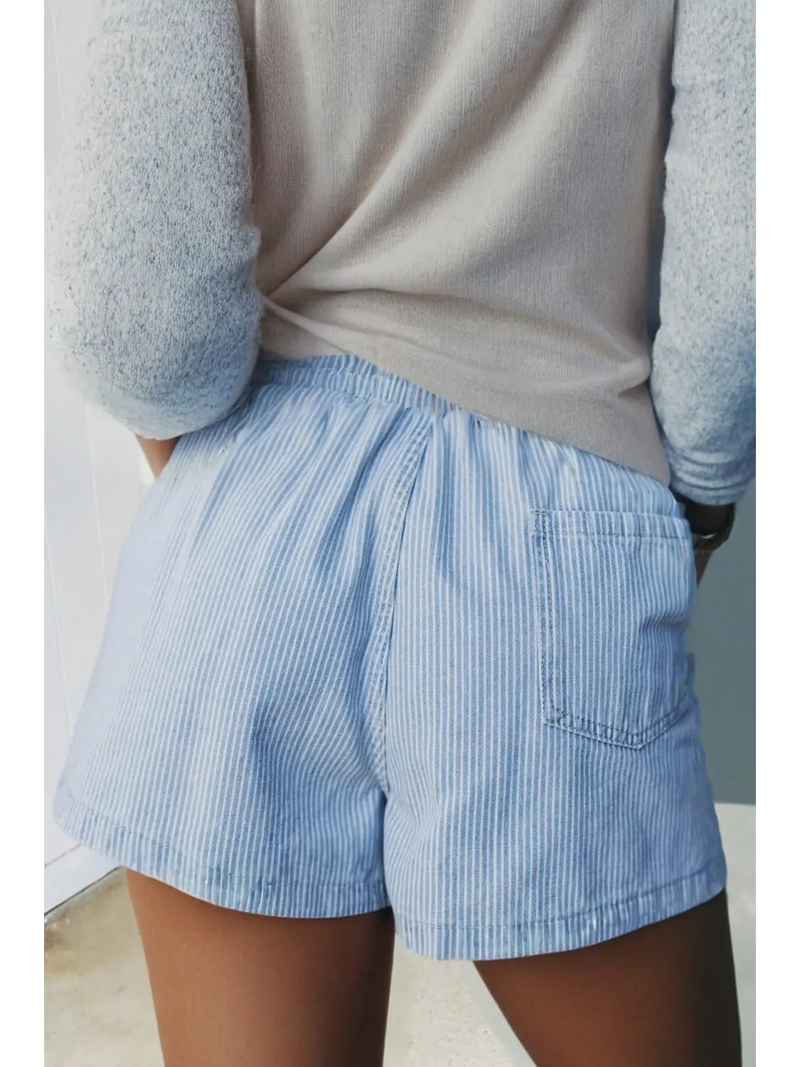 STRIPED DRAW STRING ELASTIC WAIST SHORTS