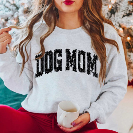 DOG MOM