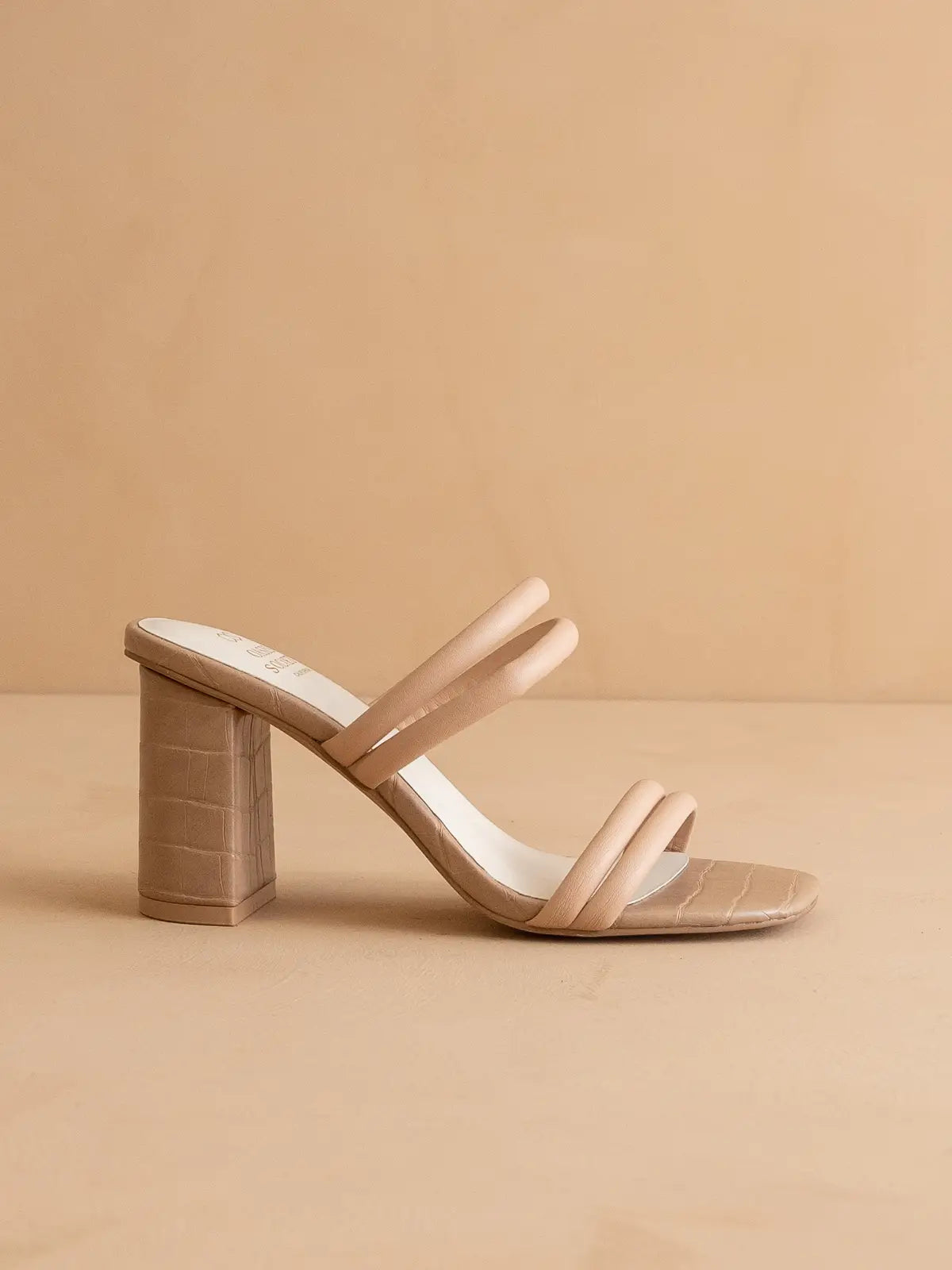 STRAPPY BLOCK HEEL