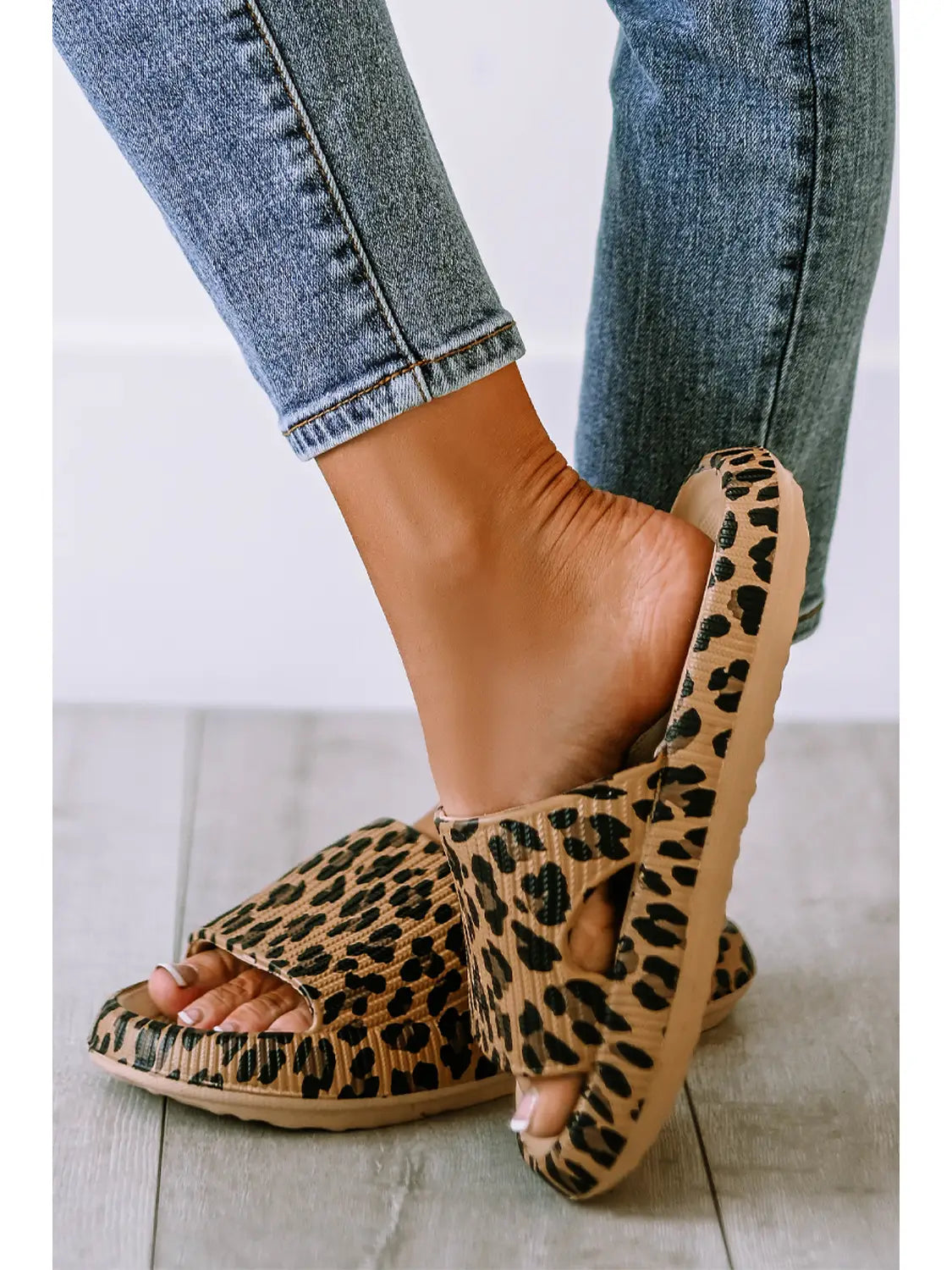 LEOPARD SLIDES