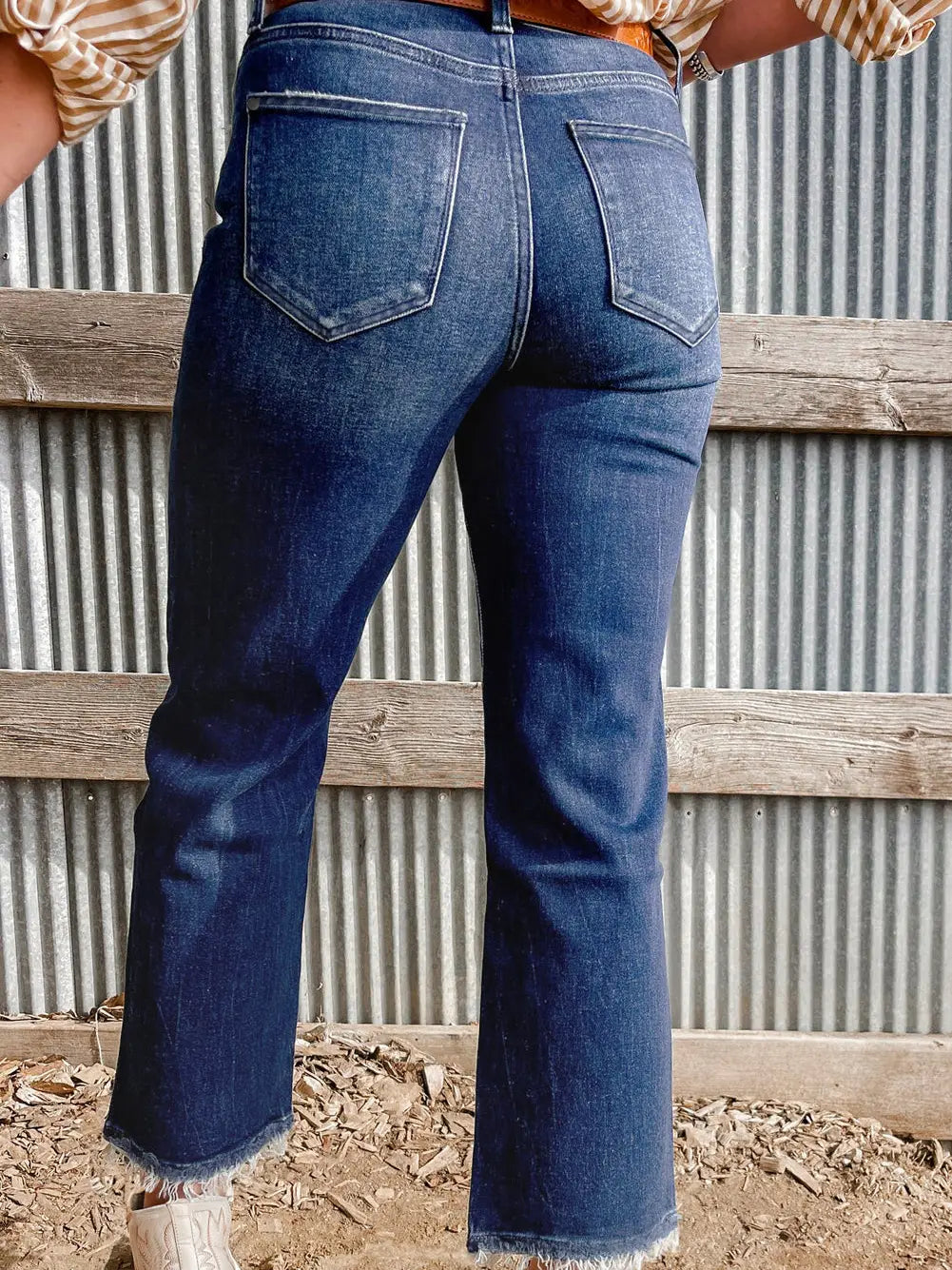 HIGH WAISTED FLARE DENIM